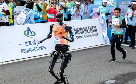 Stumbling and Overheating, Most Humanoid Robots Fail to Finish Half-Marathon in Beijing