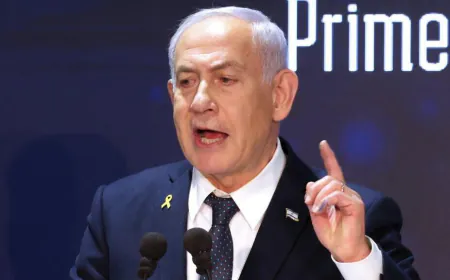 Netanyahu announces 'intensive' Gaza offensive, displacement of its population