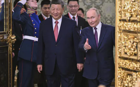 Victory Day highlights the warming of relations between China and Russia