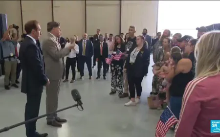 First white South African 'refugees' arrive in the US