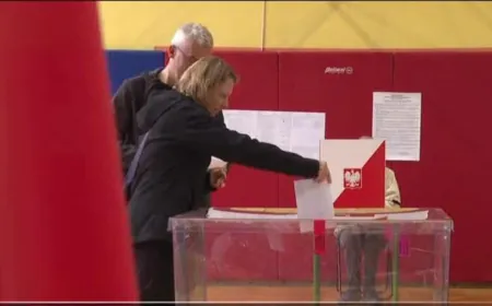 Poles vote for a new president as security concerns loom large