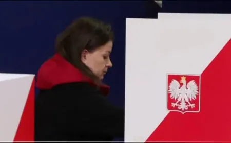 Poland votes in tight election influenced by the war in Ukraine