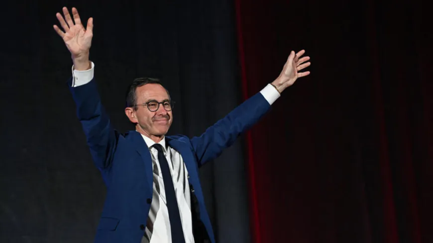 Interior minister Bruno Retailleau wins vote to lead the conservatives in France