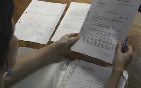 Russians and Belarusians trapped in administrative limbo in Serbia