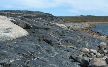 These may be the oldest rocks on Earth