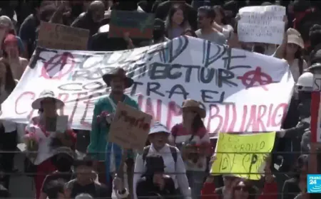 Mexico City plans to tackle gentrification after protests against mass tourism