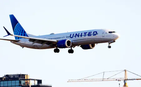 Mystery Object From ‘Space’ Strikes United Airlines Flight Over Utah