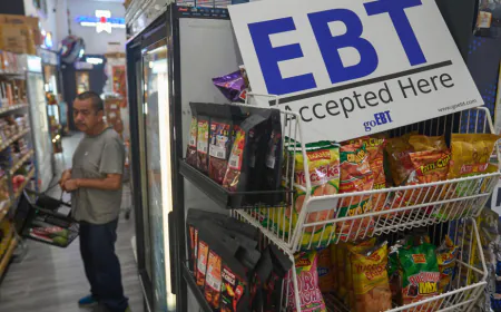 White House to offer reduced food aid during shutdown after court order