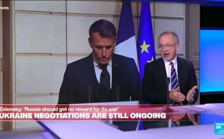 'We will continue to support Ukraine's resistance', Macron says in joint speech