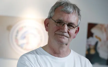 British photographer Martin Parr dies at 73, studio announces