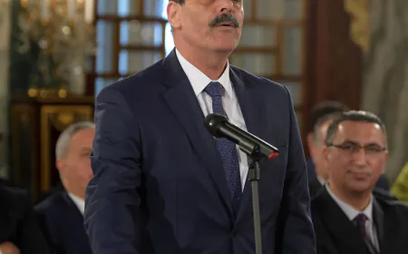 Tunisia Arrests Opposition Figure in Widening Crackdown