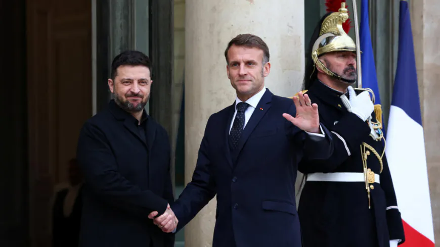 Intense diplomacy in Paris as Macron and Zelensky seek consensus on peace plan
