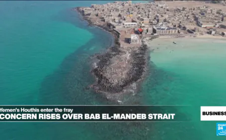 Houthi attacks stoke fears of more shipping disruption