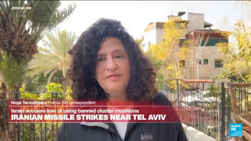 Iran missile fire kills two in central Israel
