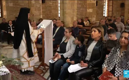 Lebanon: In the city of Tyre, Christians mark Easter in a ghost town