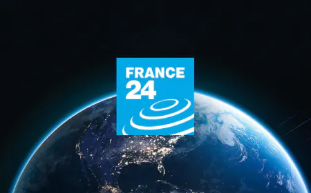 French detainees formerly held in Iran Cécile Kohler, Jacques Paris arrive in Paris