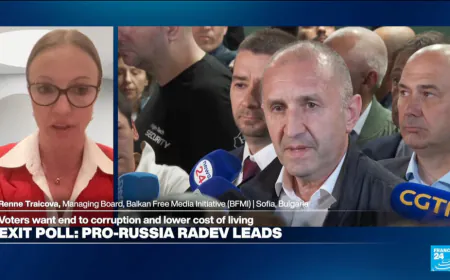 Bulgaria's pro-Russian former president takes strong lead