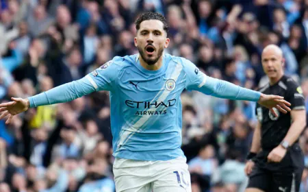 Manchester City beats Arsenal 2-1, reignites Premier League title race