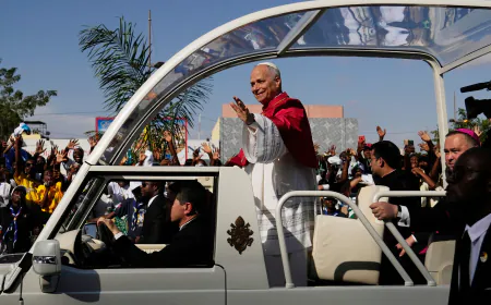 In Angola, Pope Leo XIV Faces the Legacy of Colonialism