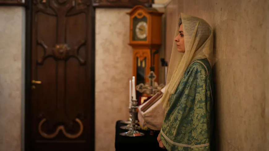 The week in pictures: Mideast war, a lunar mission and Holy Week processions