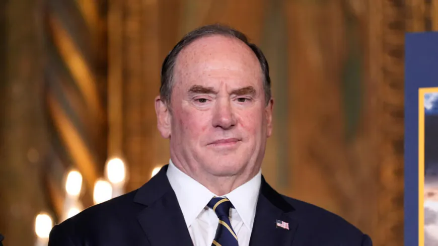 Pentagon removes top Navy official amid military shake-up