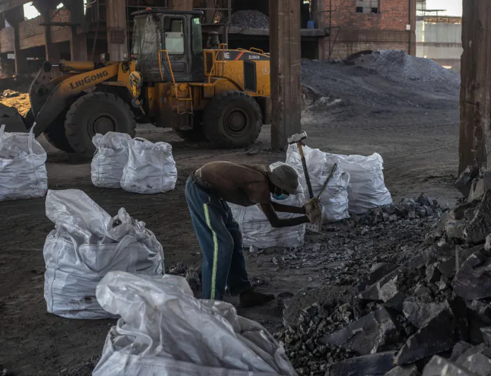 U.S. and Zambia Feud: Trump Health Aid Deal Stalls Over Critical Minerals