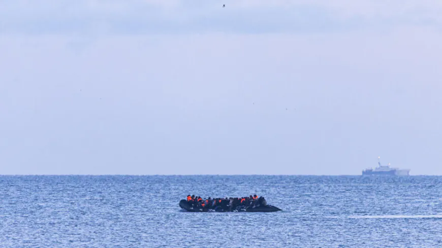 Two women die on migrant boat attempting to reach the UK from France