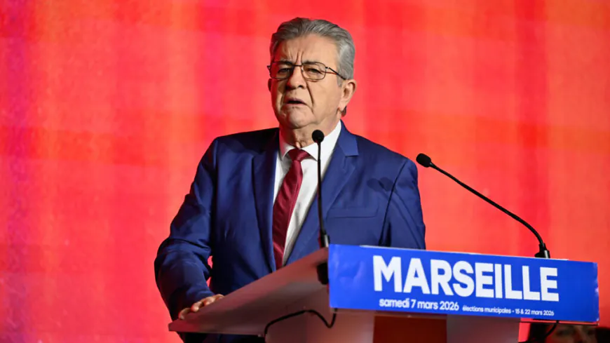 Veteran leftist Mélenchon to stand in 2027 French presidential election