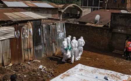 Uganda Closes Border With Congo as Ebola Fears Rise