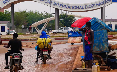 Gunmen Attack a Major Airport in Niger
