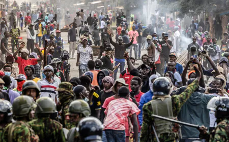 U.S. Ebola Unit Sparks Fury, Protests and a Political Crisis in Kenya