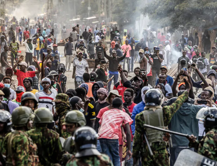 U.S. Ebola Unit Sparks Fury, Protests and a Political Crisis in Kenya