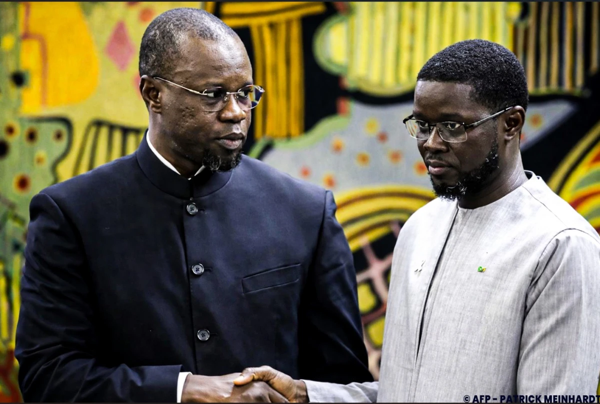 Sénégal : le Conseil constitutionnel bloque l’encadrement des fonds politiques, le duel Diomaye–Sonko change de terrain