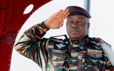 Niger : mutinerie à Niamey, des soldats attaquent l’aéroport et visent le palais présidentiel