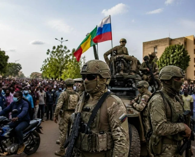 Mali : la libération de deux Russes révèle le jeu diplomatique de Faure Gnassingbé entre Bamako, les rebelles et Moscou