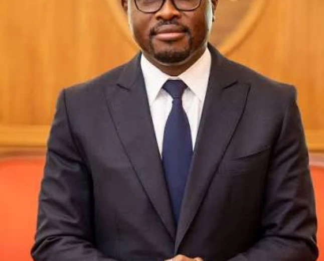 Bénin : après 100 jours au pouvoir, Romuald Wadagni commence-t-il enfin à devenir son propre président ?